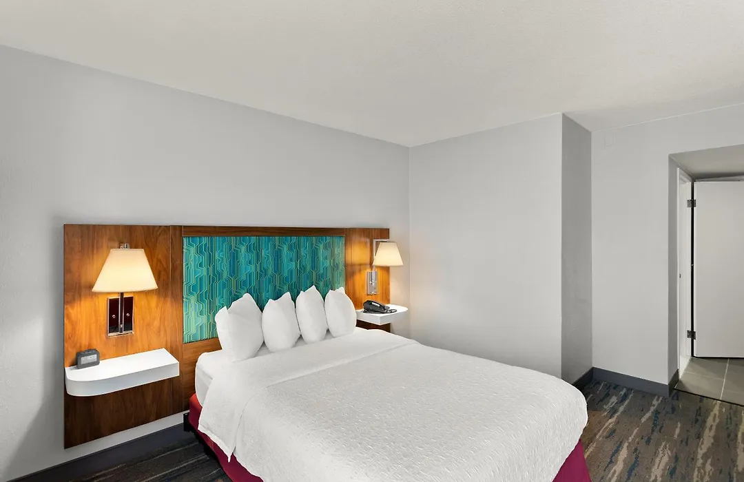 Hampton Inn Bridgeport/Clarksburg-1