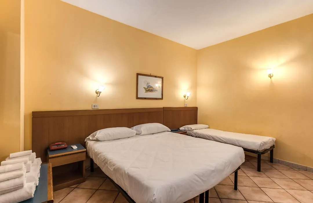 Hotel Pomezia-1