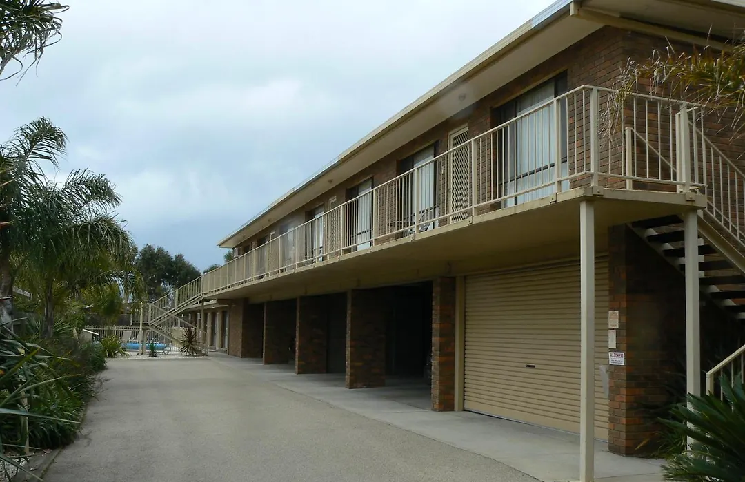 Allambi Holiday Apartments-1
