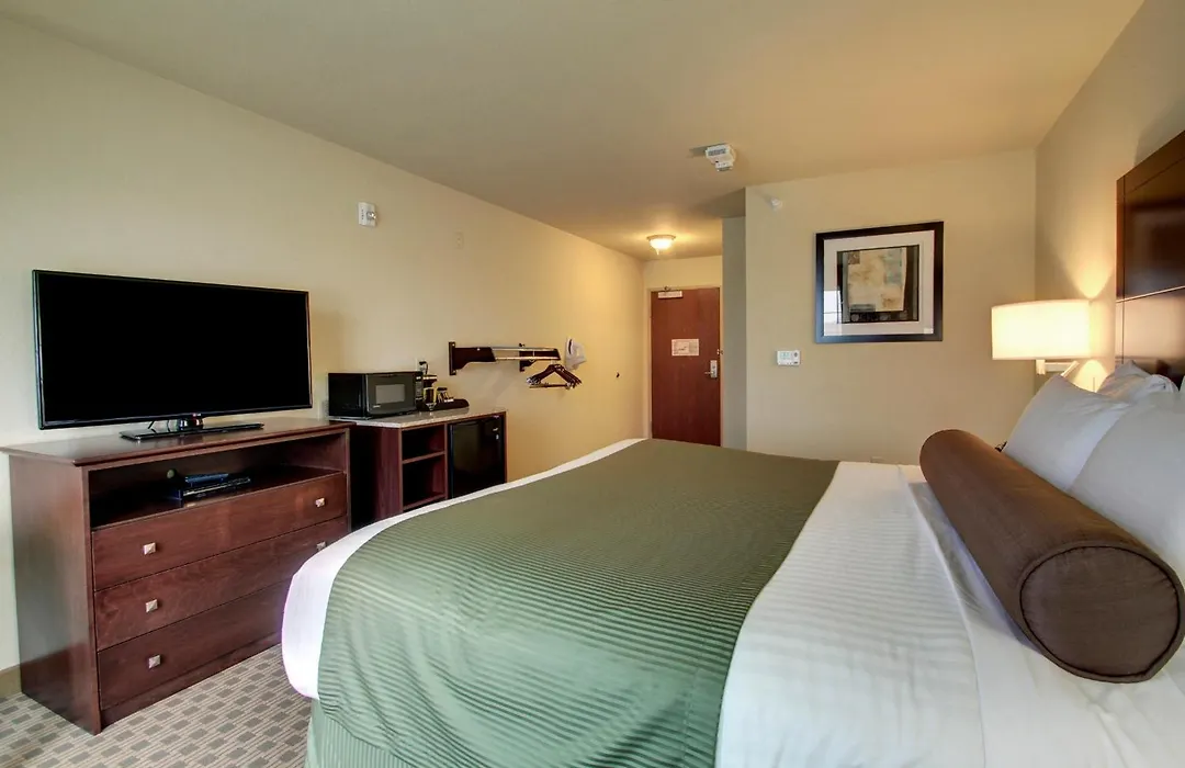 Cobblestone Inn & Suites - Avoca-1
