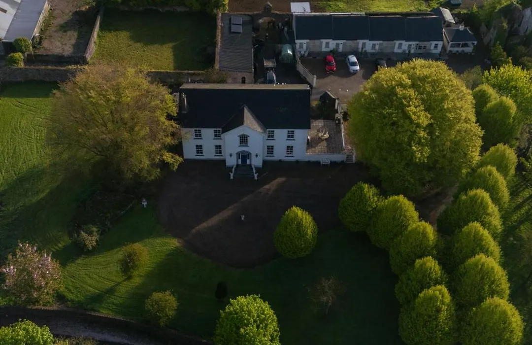 The Carriage Houses At Beechpark House-1
