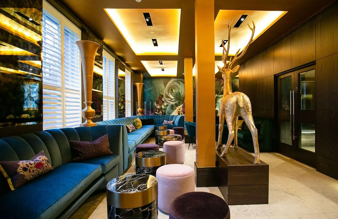 One Warwick Park Hotel-1