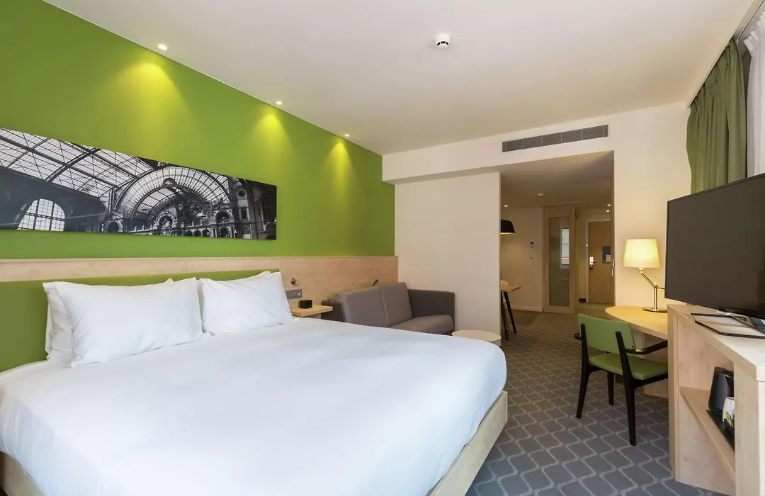Hampton By Hilton Antwerp Central Station-1
