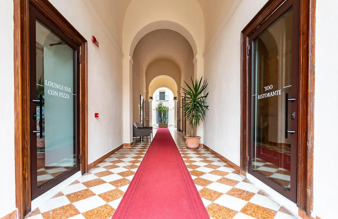 Cà Uberti Palace Hotel, MantegnaHotels-1