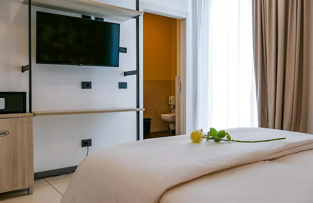 Hotel Benaco Garda ***S-1