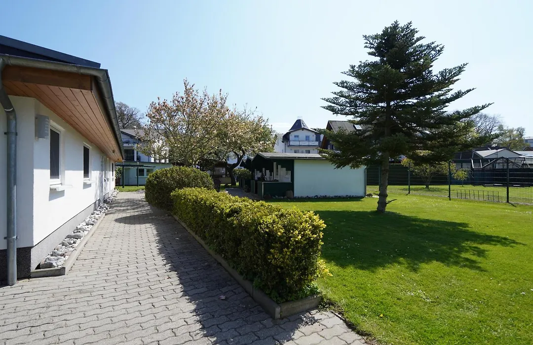 Pension Middel-1