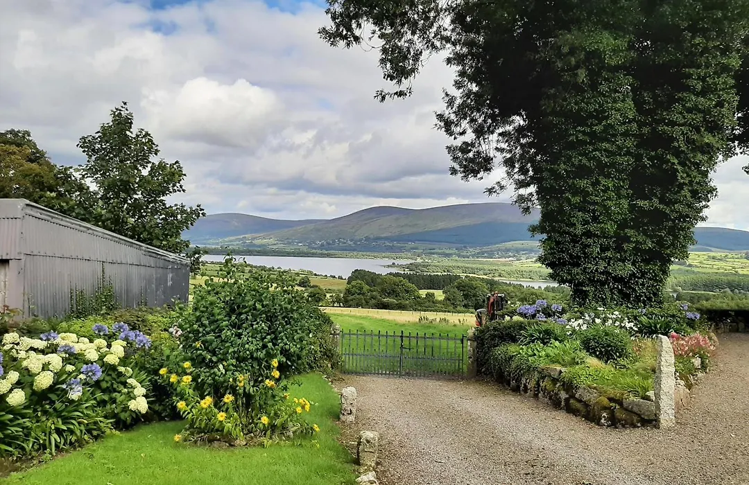 Abhainn Ri Farmhouse-1