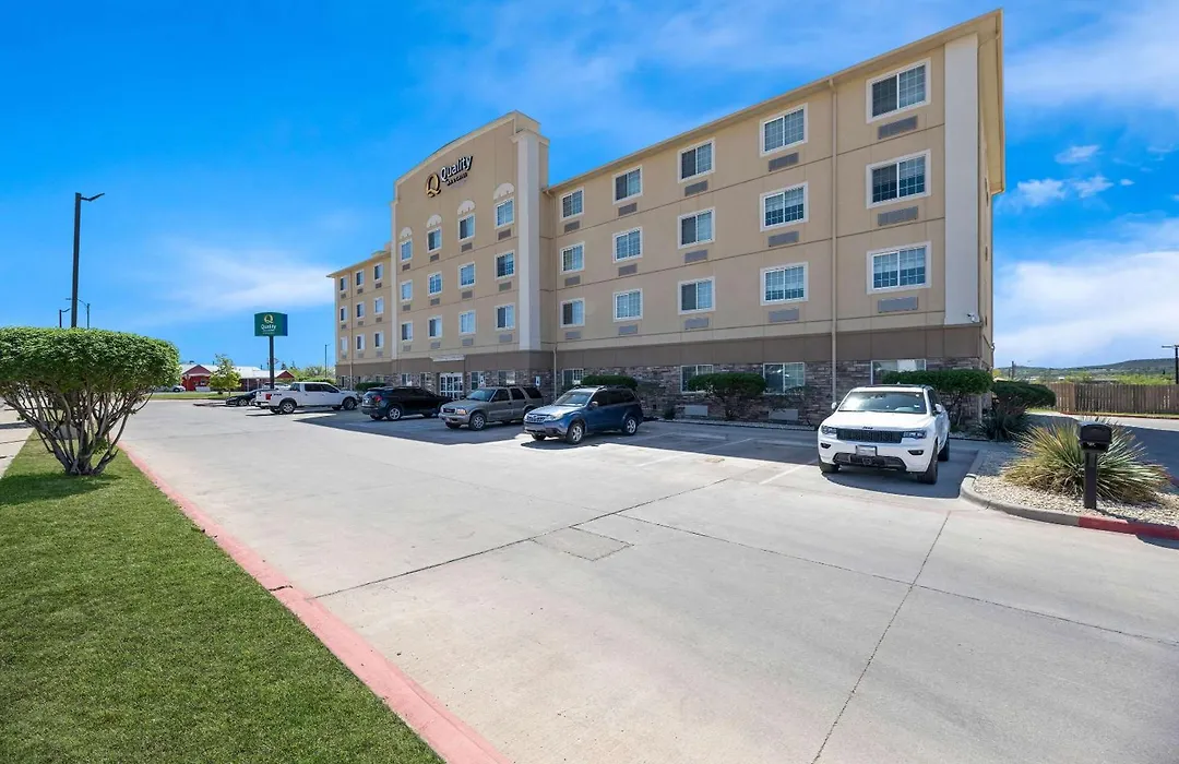 Quality Inn & Suites Big Spring-1