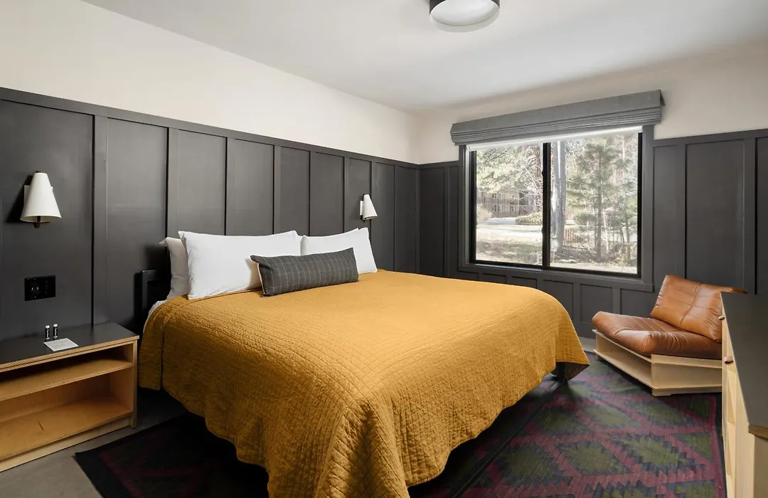 The Coachman Hotel-1