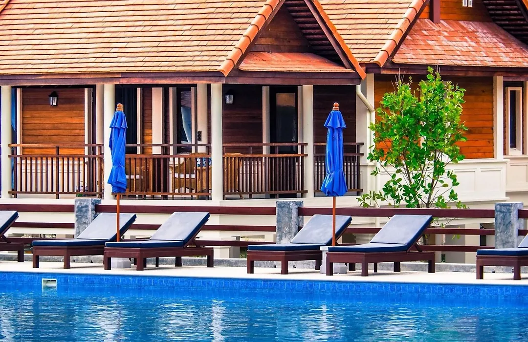 Le Menara-Khaolak-1