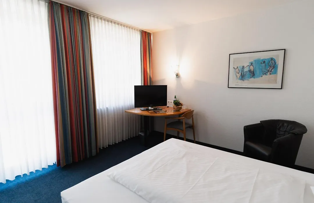 Hotel am Weiher-1