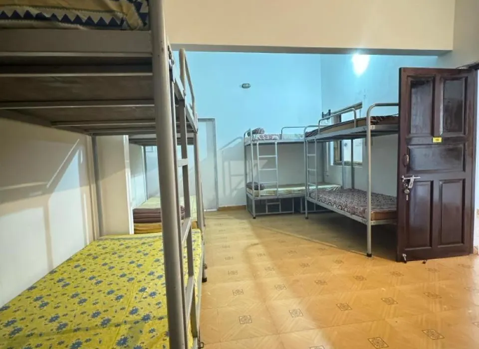 Albert'S Place Guest House-1