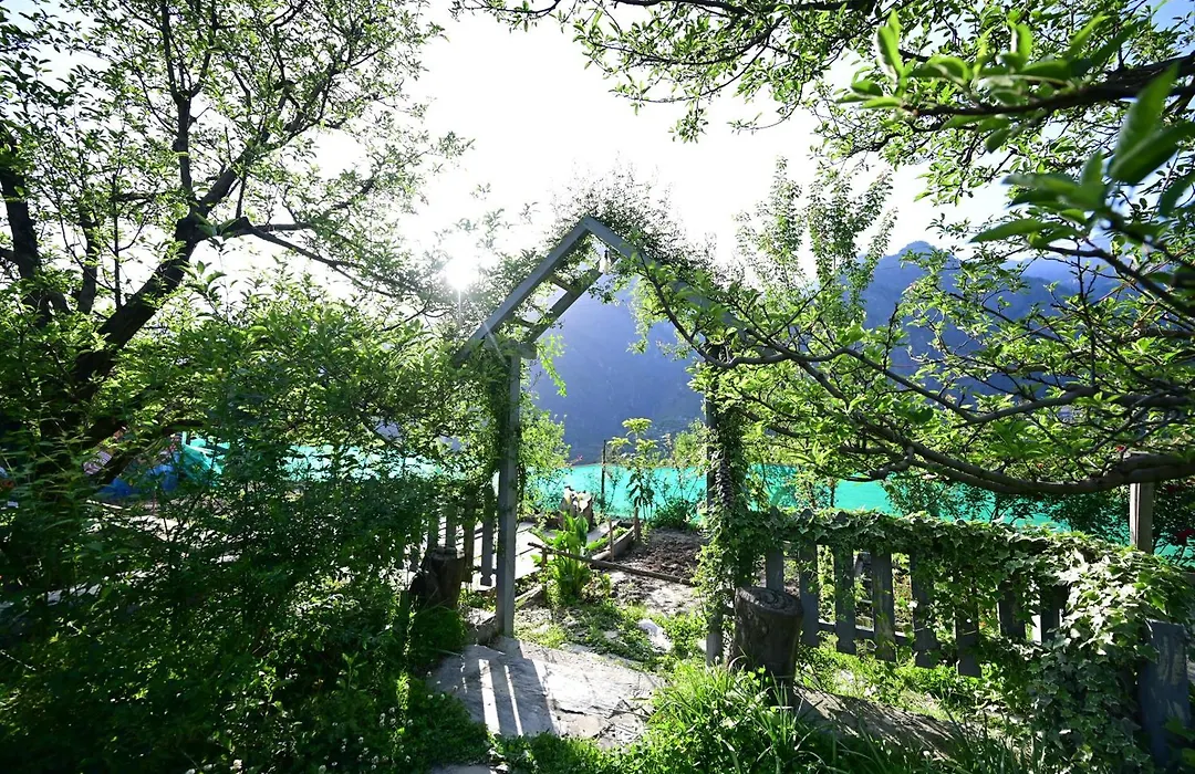 Himalayan Mud Resort-1