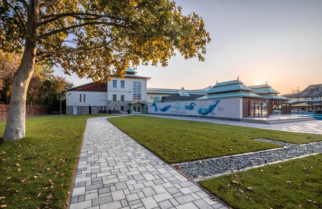 Thermal Hotel Mosonmagyarovar-1