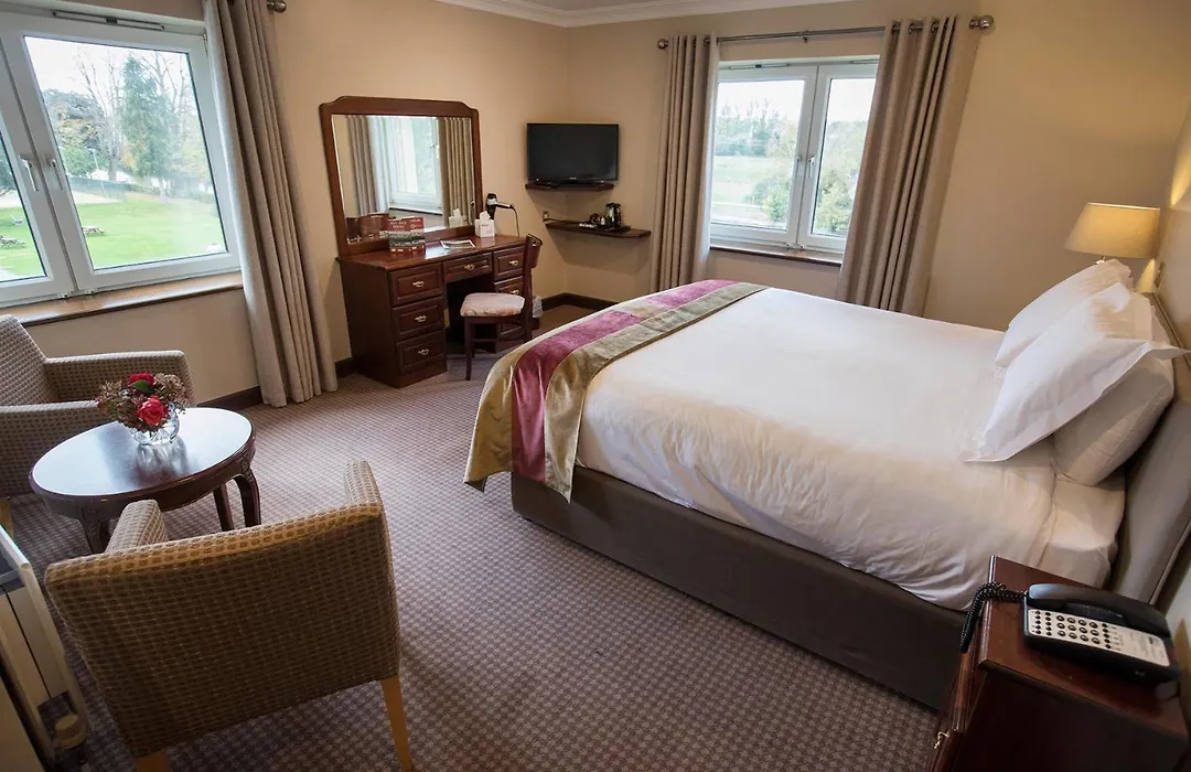 Hotel Minella & Leisure Centre-1
