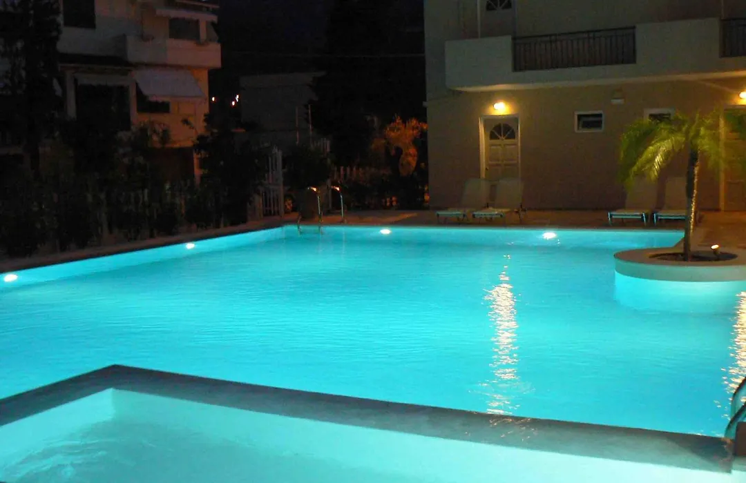 Happyland Hotel Apartments-1