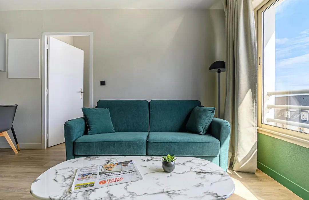 Appart Hotel Le Liberte Vannes Centre-Ville-1