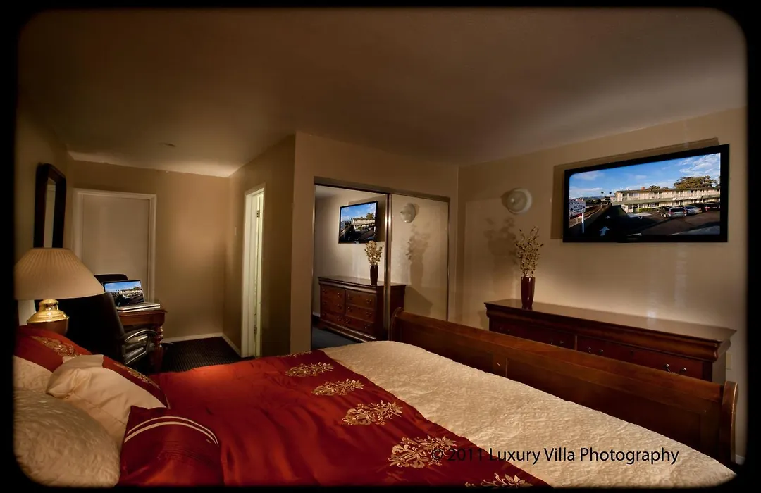 Crystal Lodge Motel-1