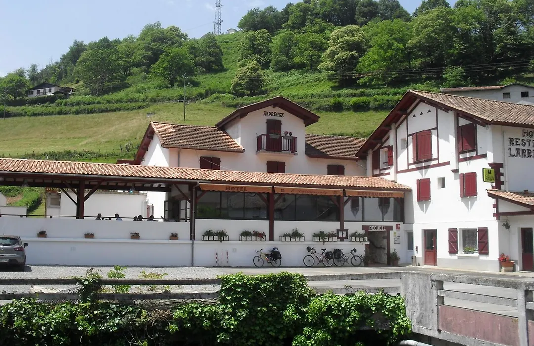 Logis Hôtel Andreinia&Cabanes-1