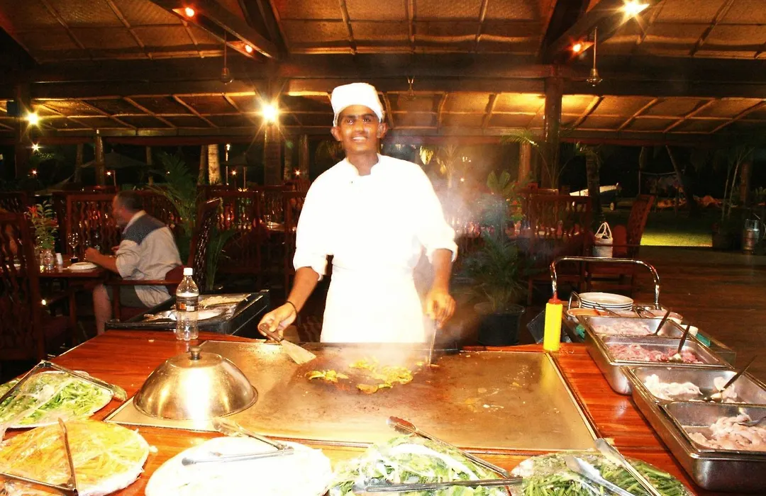 Club Fiji Resort-1