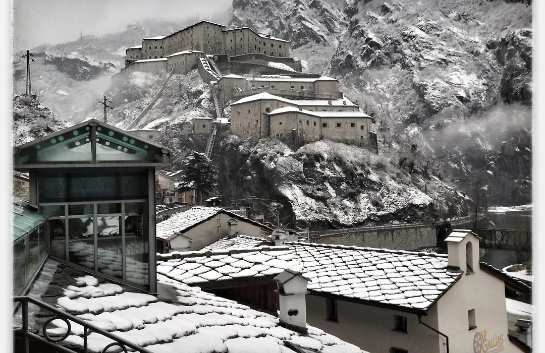 Hotel Ad Gallias-1