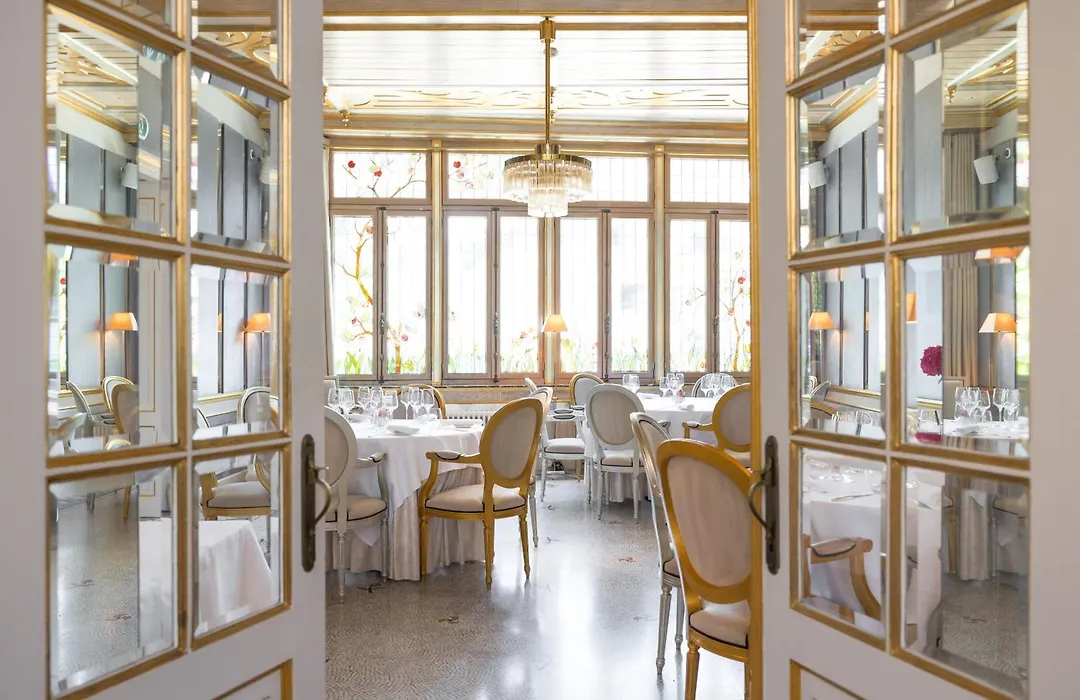 Hotel Le Place D'Armes - Relais & Chateaux-1