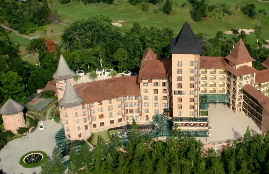 The Chateau Spa & Wellness Resort-1