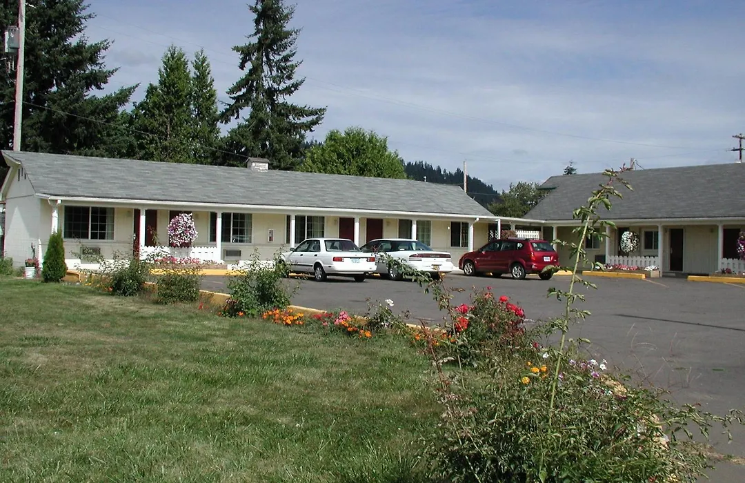 Valley Inn - Lebanon Oregon-1