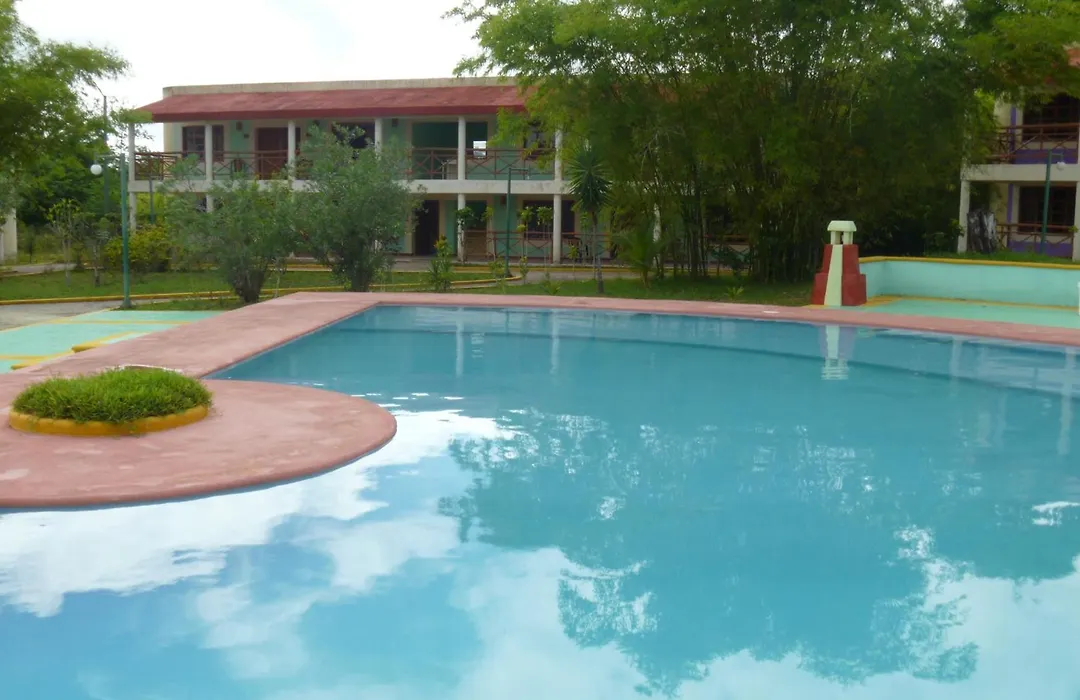 Hotel Debliz Xpujil-1