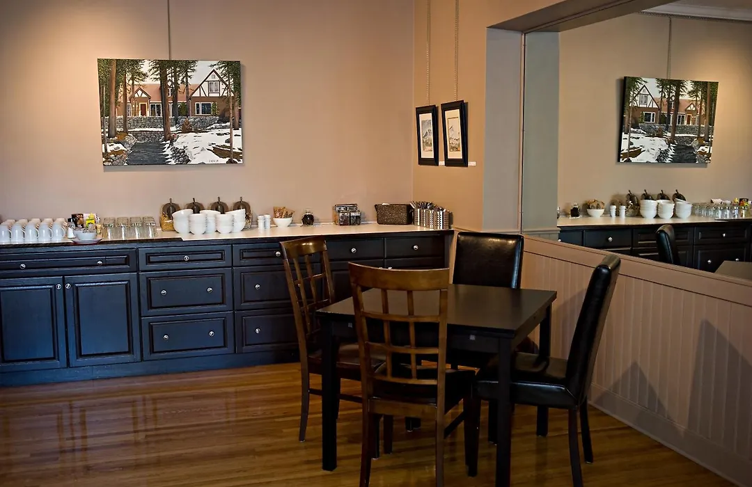 Banff Boutique Inn - Adults Only-1