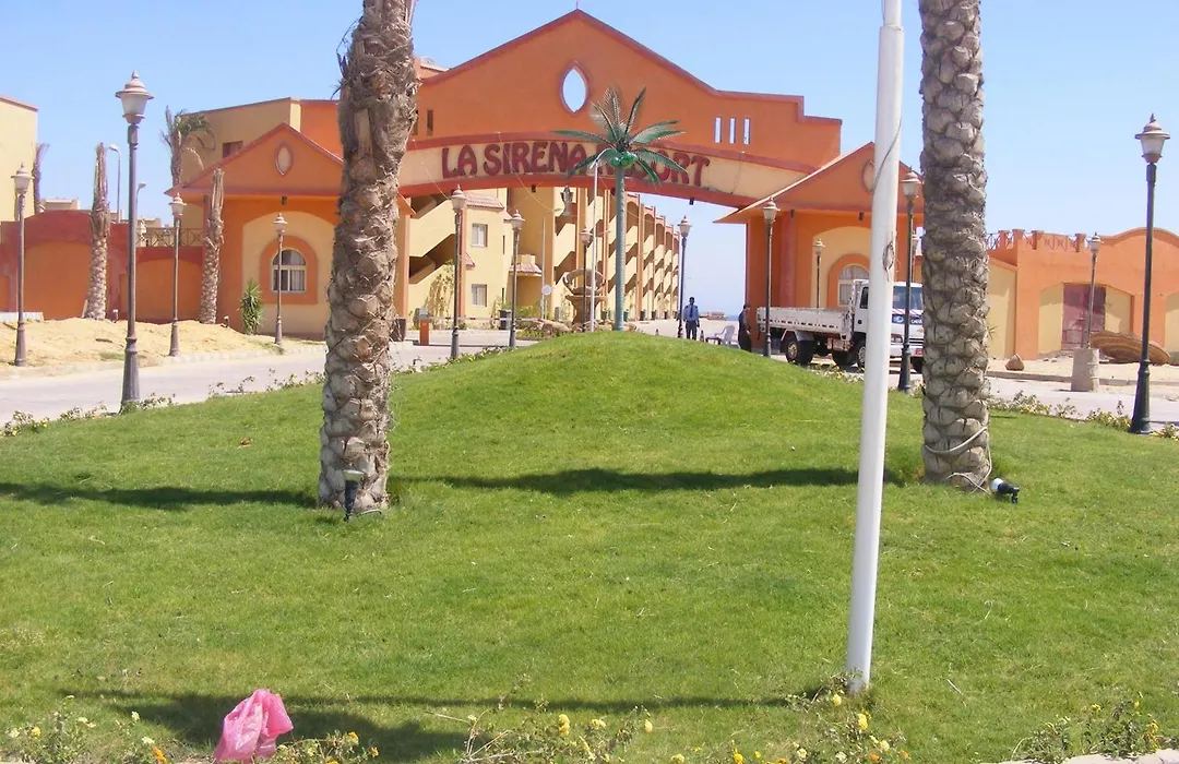 La Sirena Hotel & Resort - Families Only-1