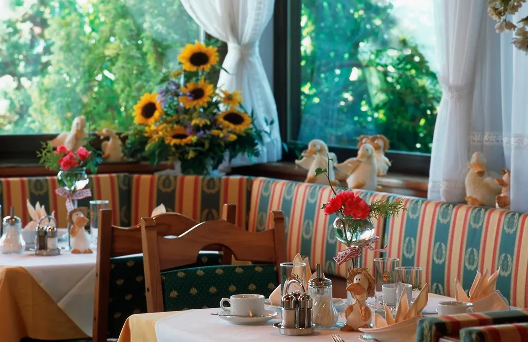 Hotel Garni Nachtigall-1