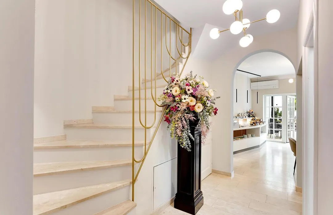 Bloom Hotel-1