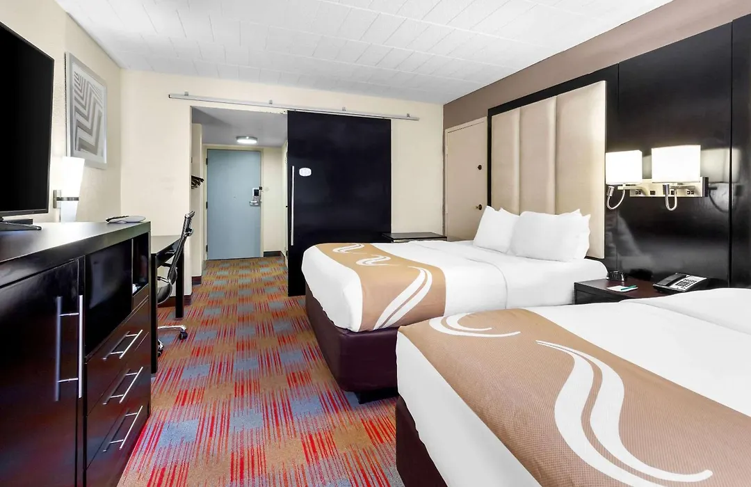 Quality Inn & Suites Altoona-1