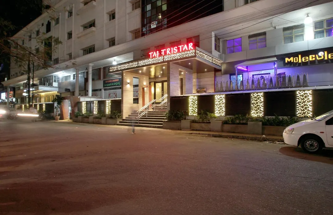 Taj Tristar-1