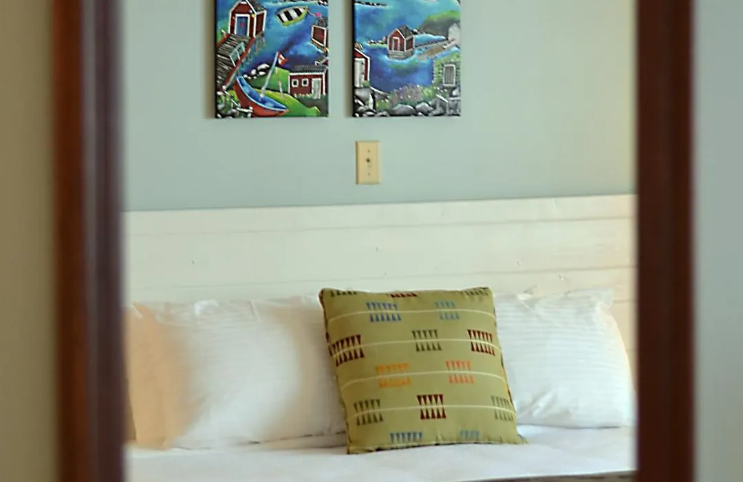 Anchor Inn Hotel And Suites-1