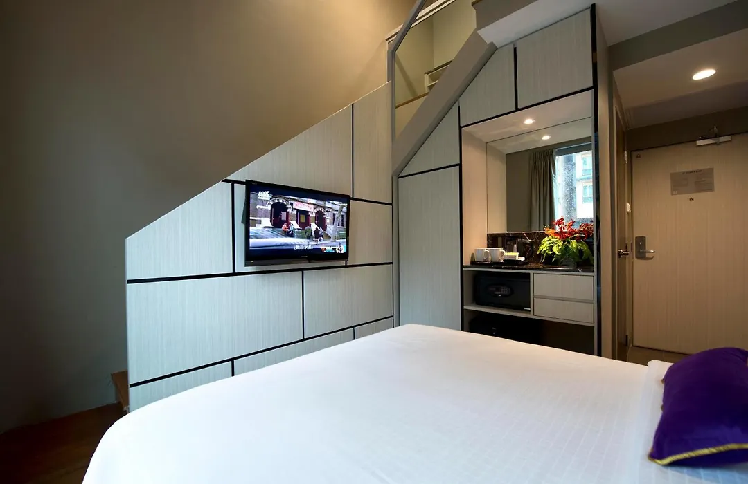 V Hotel Bencoolen-1
