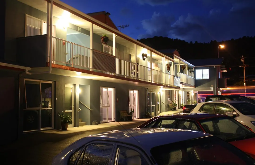 Avenue Heights Motel-1