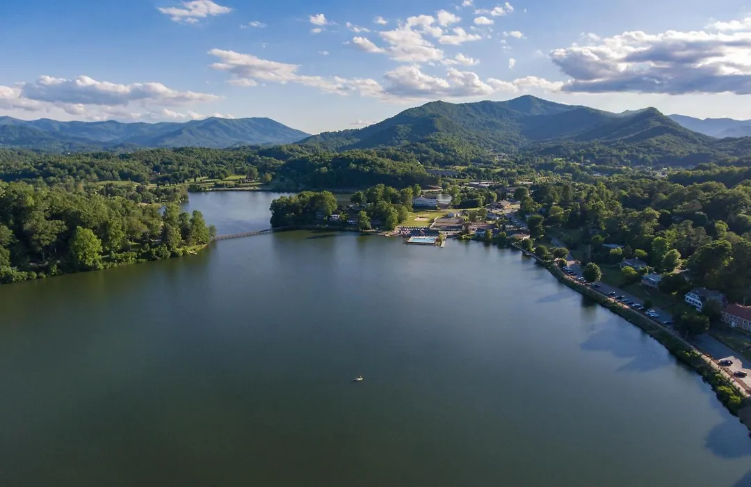 The Terrace Hotel At Lake Junaluska-1
