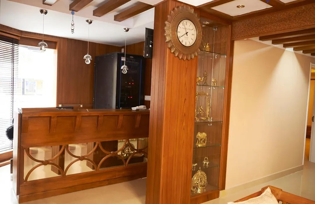 Srivar Hotels-1