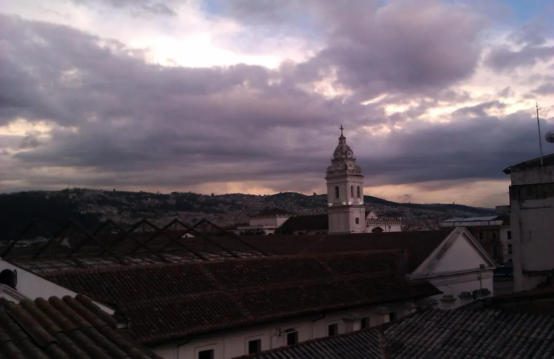 Hostal Yumbo Imperial-1