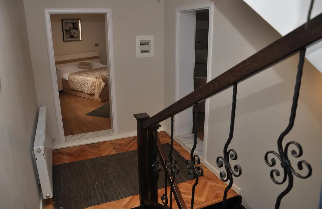 Hotel Prima-1