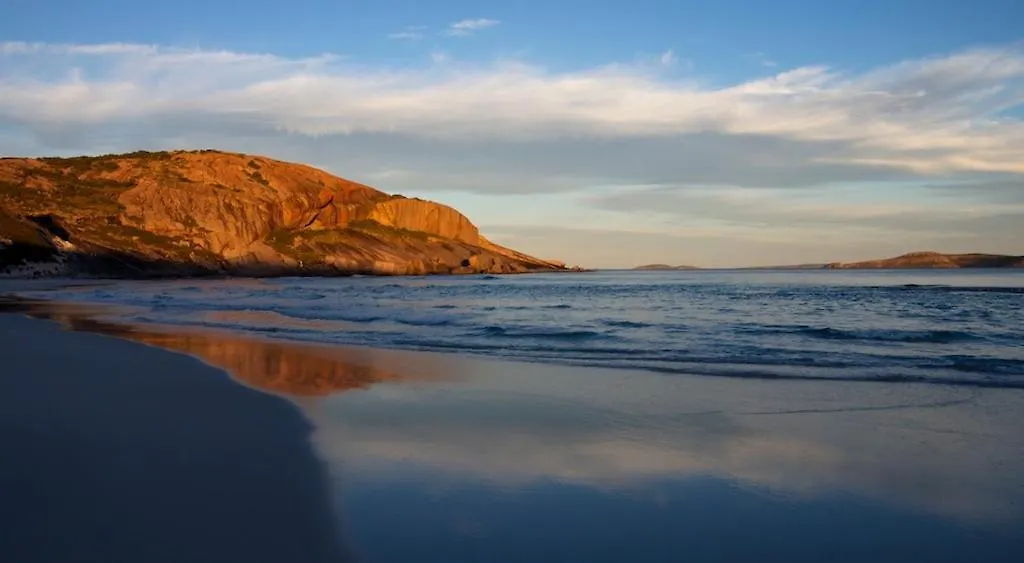 Esperance Beachfront Resort-1