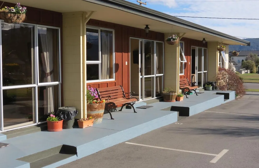 Alpine View Motel-1