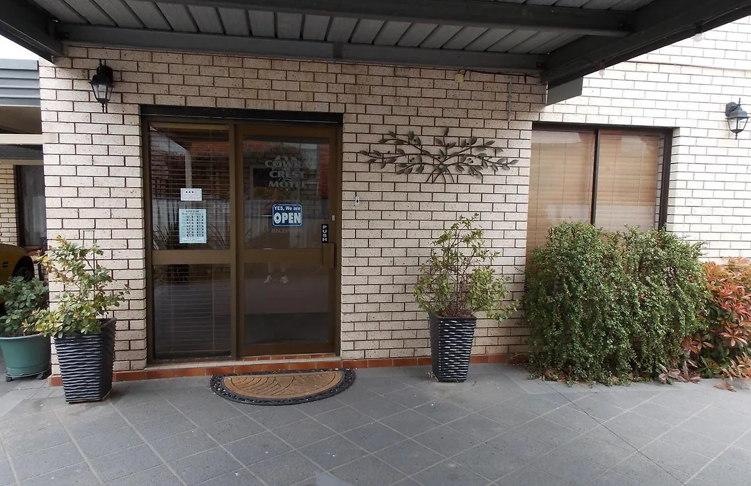 Cowra Crest Motel-1