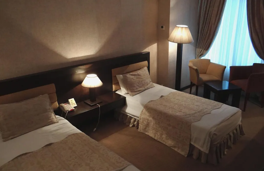 Le Grande Plaza Hotel-1