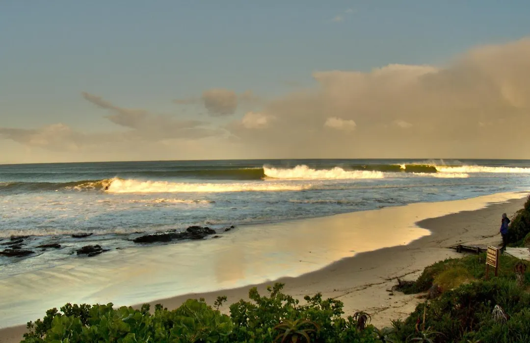 Shaloha Guesthouse On Supertubes-1