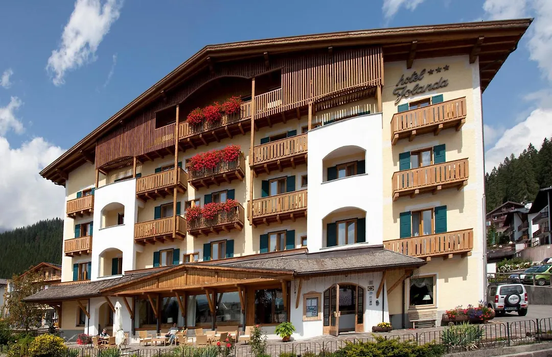 Hotel Jolanda-1