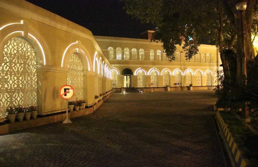 Faletti'S Hotel Lahore-1