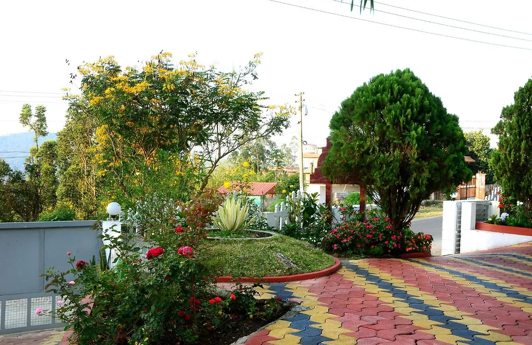 Lakezone Holiday Resort-1